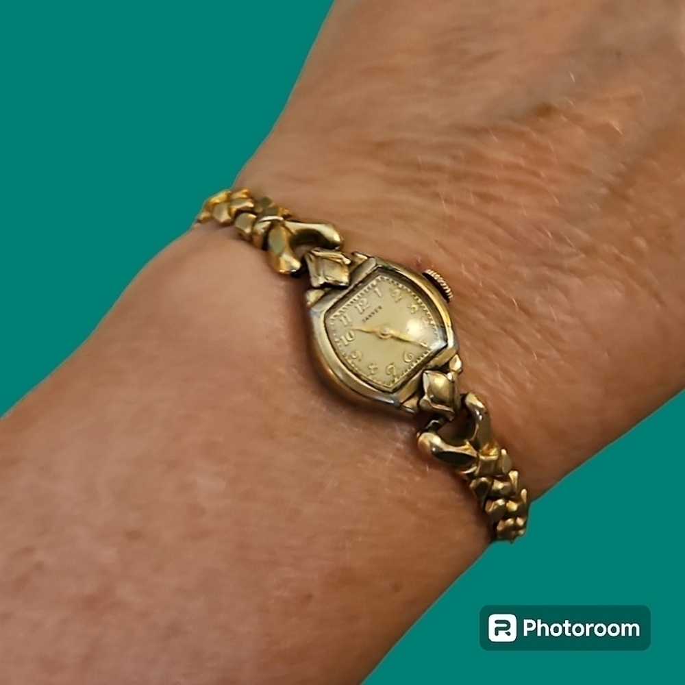 Antique SPEIDEL BANNER Wind-up Mechanical Stretch Watch